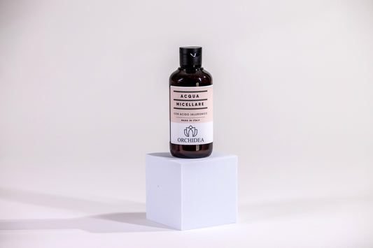 Acqua Micellare con Acido Ialuronico